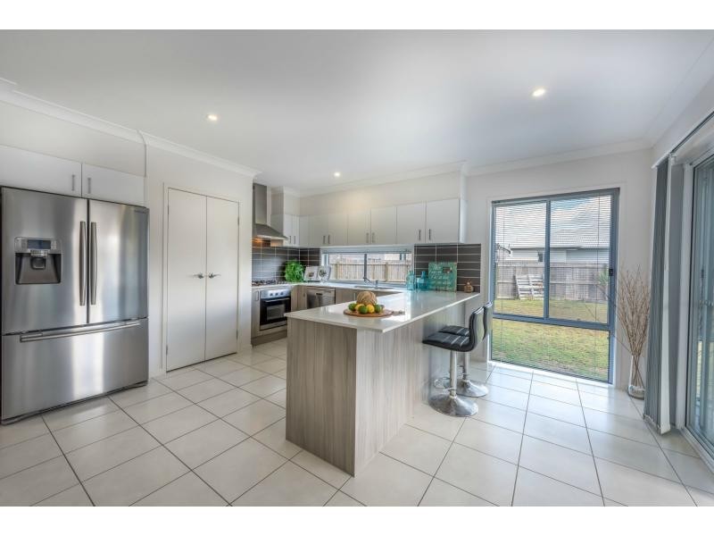 3 Sky Street, Caloundra West QLD 4551