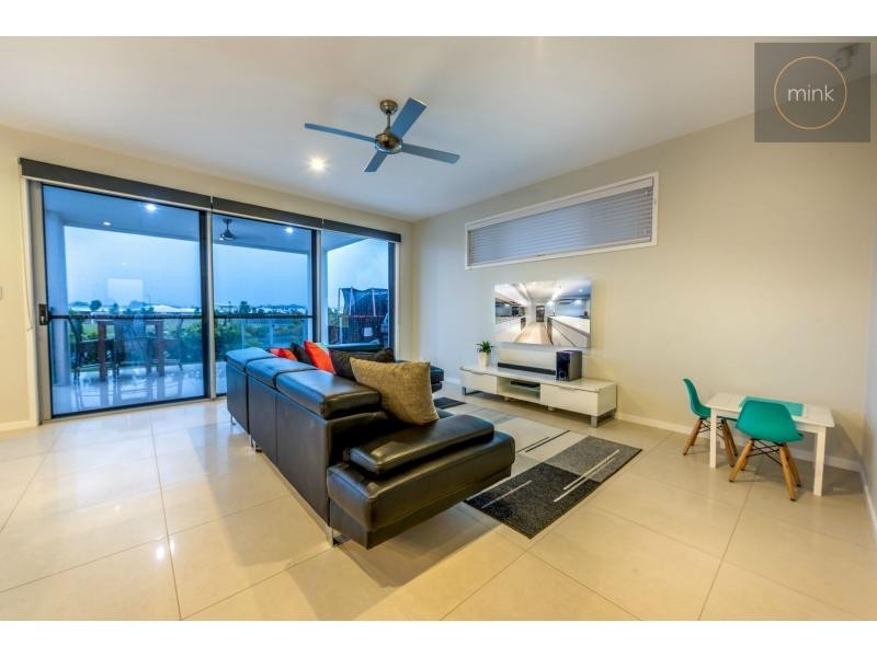 9 Point Court, Brightwater, Mountain Creek QLD 4557