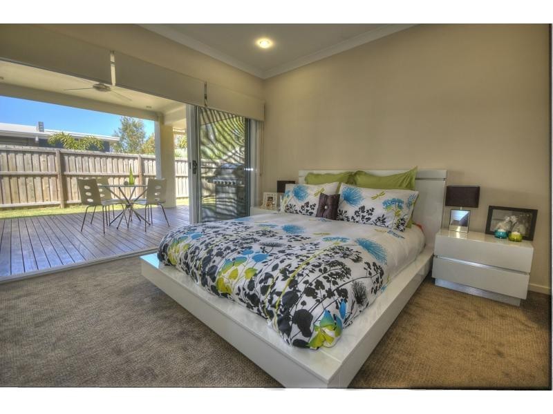 29 MYRTLE Place, BRIGHTWATER, Mountain Creek QLD 4557