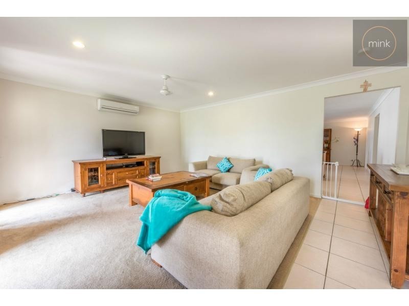 28 Grampion Drive, Caloundra West QLD 4551