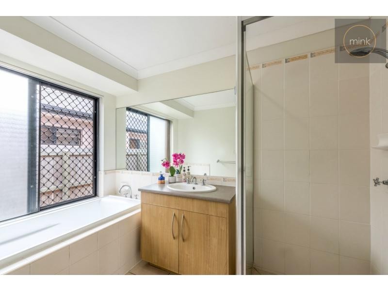 28 Grampion Drive, Caloundra West QLD 4551