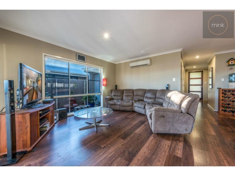 15 YUCCA Court, Brightwater, Mountain Creek QLD 4557