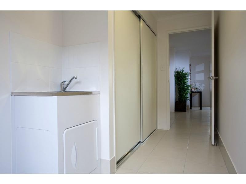 14 Little Tree Lane, IVADALE LAKES, Little Mountain QLD 4551