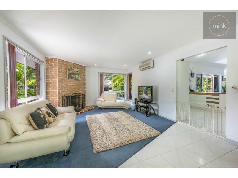 31 CANDLEWOOD Close, Mooloolaba QLD 4557