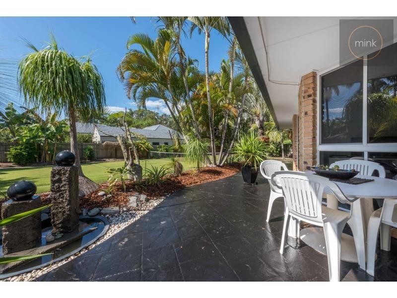 31 CANDLEWOOD Close, Mooloolaba QLD 4557