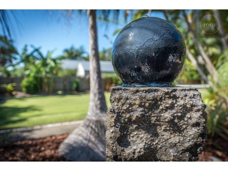 31 CANDLEWOOD Close, Mooloolaba QLD 4557