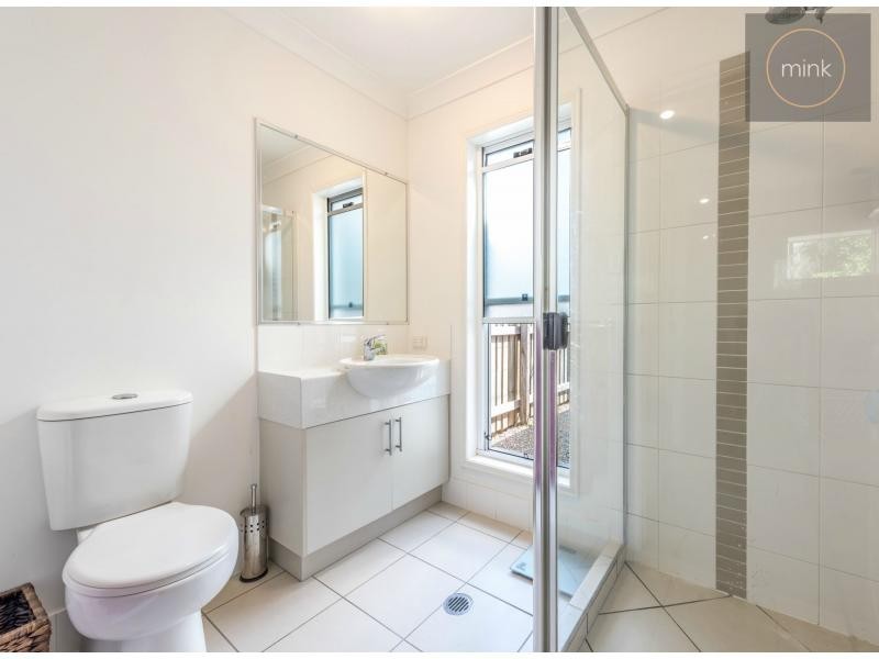37 MYRTLE Place, Brightwater, Mountain Creek QLD 4557
