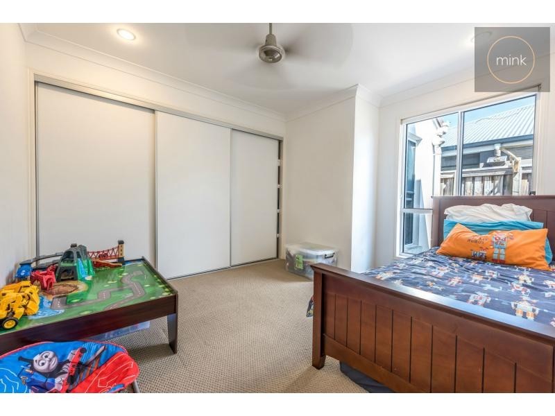 37 MYRTLE Place, Brightwater, Mountain Creek QLD 4557
