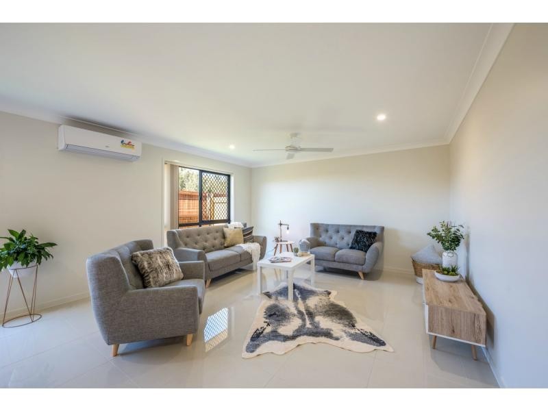 5 Topaz Drive, BELLS REACH, Caloundra West QLD 4551