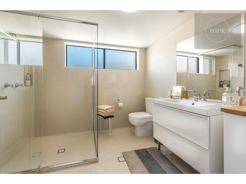 14/104 River Esplanade, Mooloolaba QLD 4557
