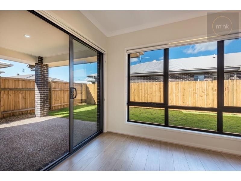 7 MINT Street, BELLS REACH, Caloundra West QLD 4551