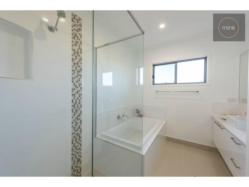 38 VERDE CIRCUIT, BELLS REACH, Caloundra West QLD 4551
