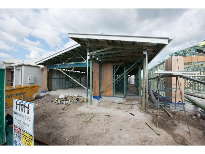 9 PEARL Crescent, BELLS REACH, Caloundra West QLD 4551