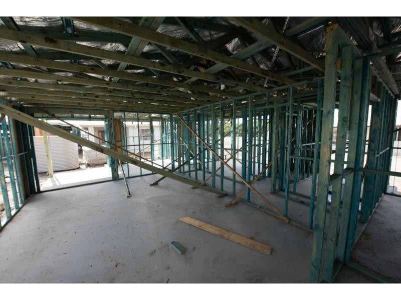 9 PEARL Crescent, BELLS REACH, Caloundra West QLD 4551