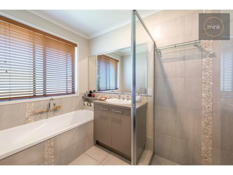 40 Birchgrove Street, Sippy Downs QLD 4556