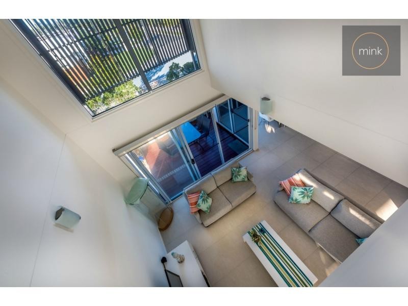 18 HELICONIA Street, BRIGHTWATER, Mountain Creek QLD 4557