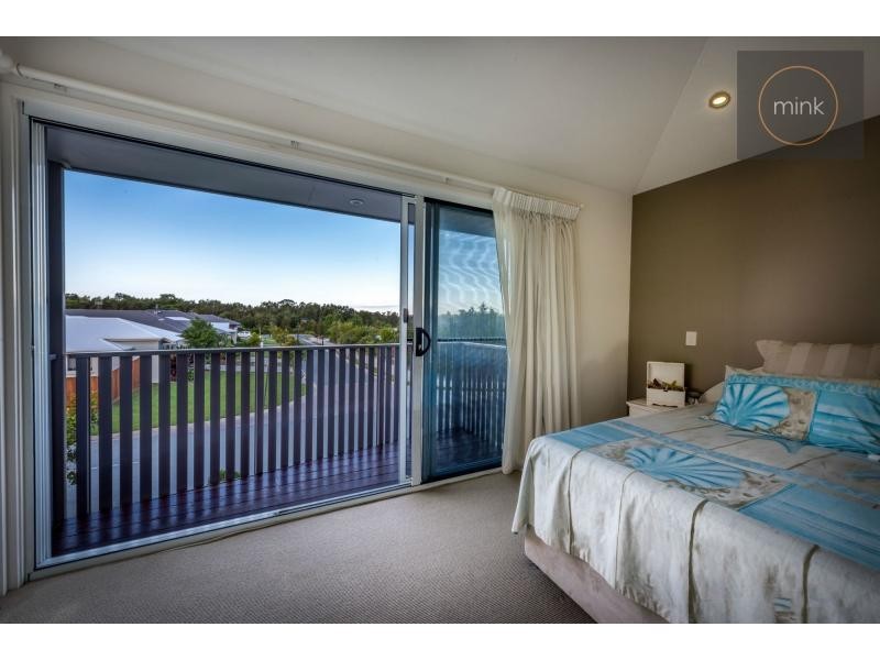 18 HELICONIA Street, BRIGHTWATER, Mountain Creek QLD 4557