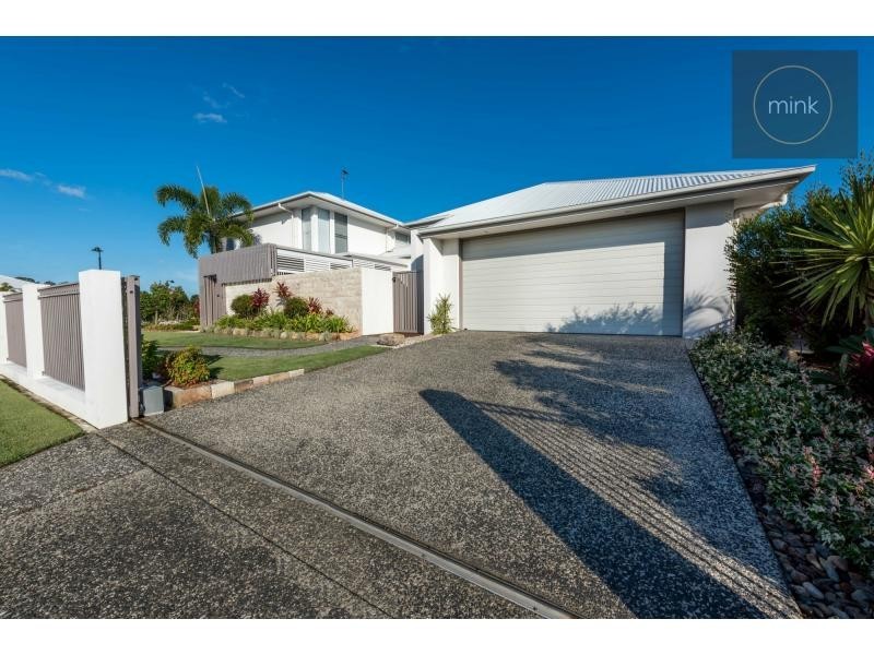 18 HELICONIA Street, BRIGHTWATER, Mountain Creek QLD 4557