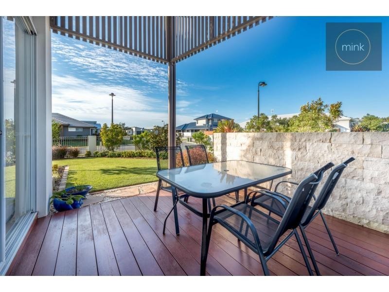 18 HELICONIA Street, BRIGHTWATER, Mountain Creek QLD 4557