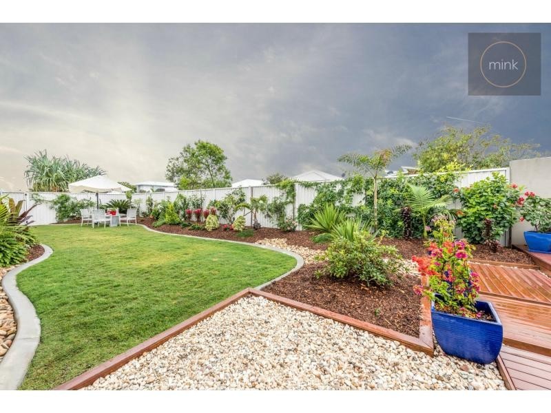 16 AZURE Street, BELLS REACH, Caloundra West QLD 4551