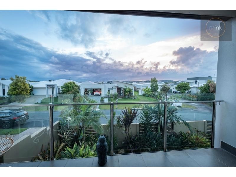 10 Blue Fin Circuit, BRIGHTWATER, Mountain Creek QLD 4557