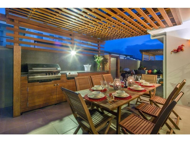 10 Blue Fin Circuit, BRIGHTWATER, Mountain Creek QLD 4557