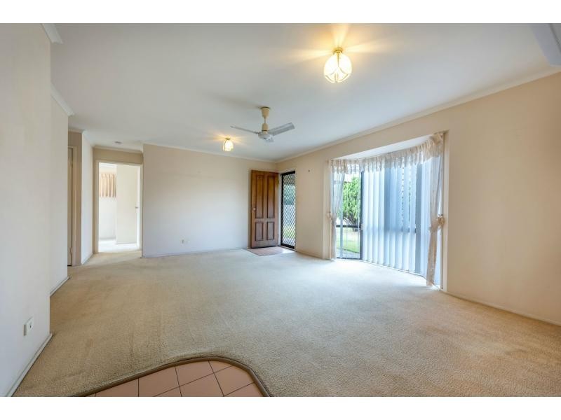 51/10 MELODY Court, Warana QLD 4575