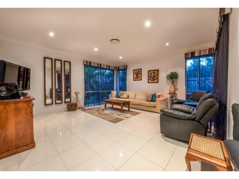 14 PONYTAIL Circuit, BRIGHTWATER, Mountain Creek QLD 4557