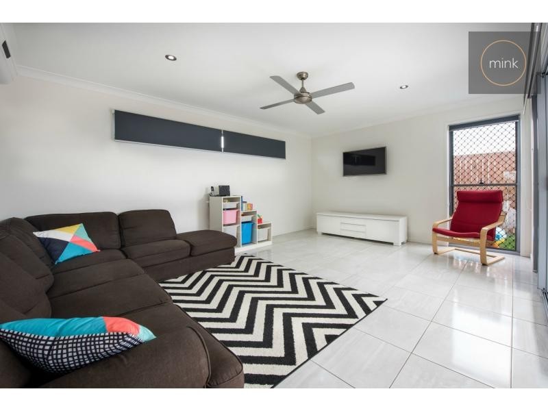 5 BARRAMUNDI Court, BRIGHTWATER, Mountain Creek QLD 4557