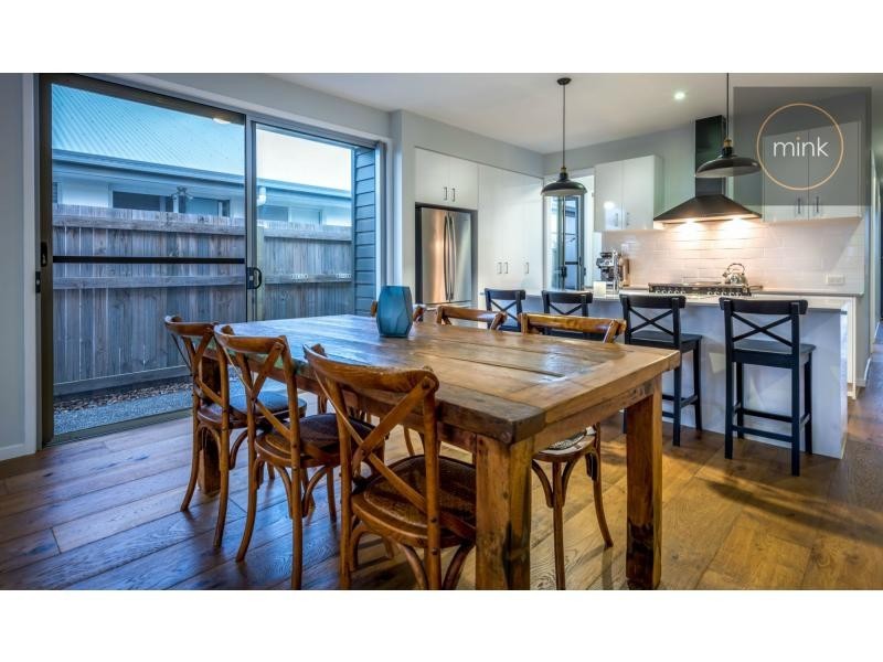 29 BRAMPTON Crescent, BRIGHTWATER, Mountain Creek QLD 4557