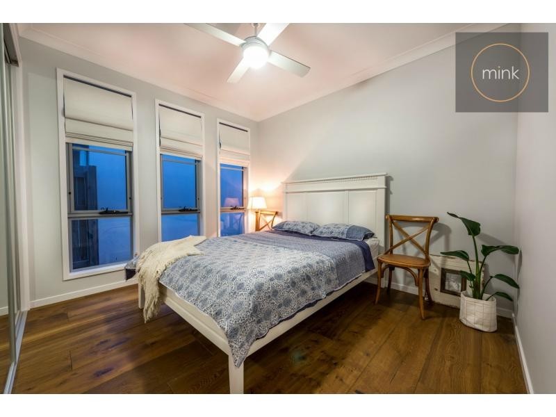 29 BRAMPTON Crescent, BRIGHTWATER, Mountain Creek QLD 4557