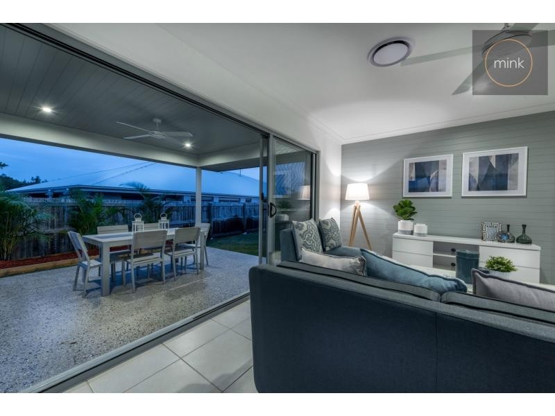 22 LARK Circuit, BRIGHTWATER, Mountain Creek QLD 4557