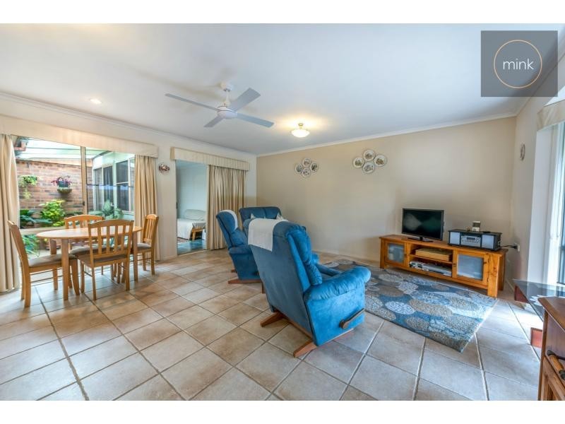 267/6 Melody Court, Warana QLD 4575