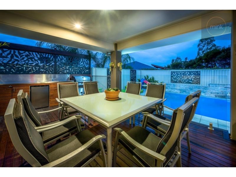 27 GALAH Place, BRIGHTWATER, Mountain Creek QLD 4557