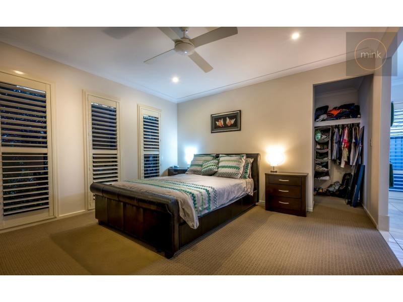 27 GALAH Place, BRIGHTWATER, Mountain Creek QLD 4557