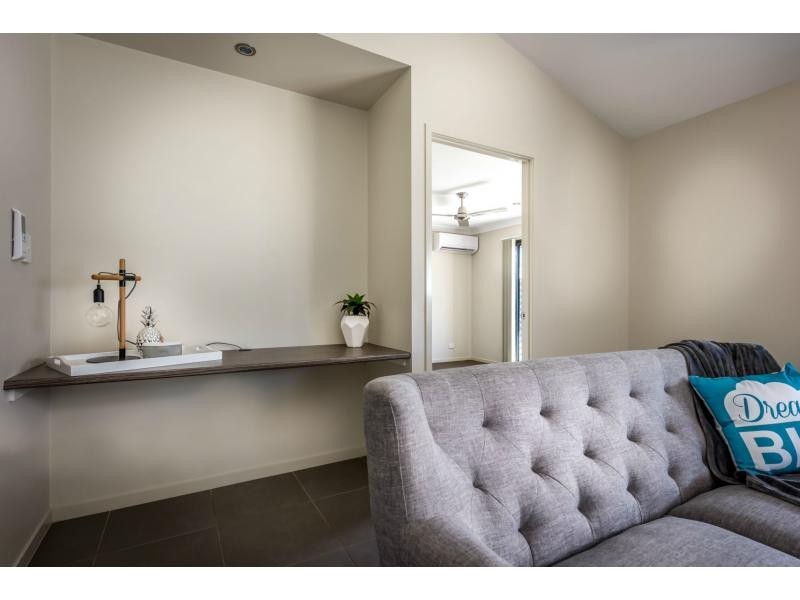 20 SAPPHIRE Street, BELLS REACH, Caloundra West QLD 4551