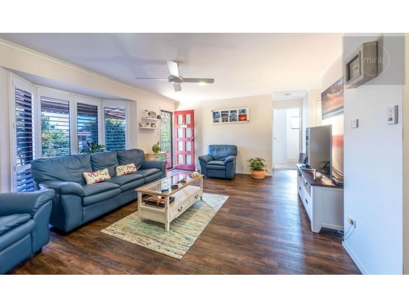 184/2 MELODY Court, Warana QLD 4575