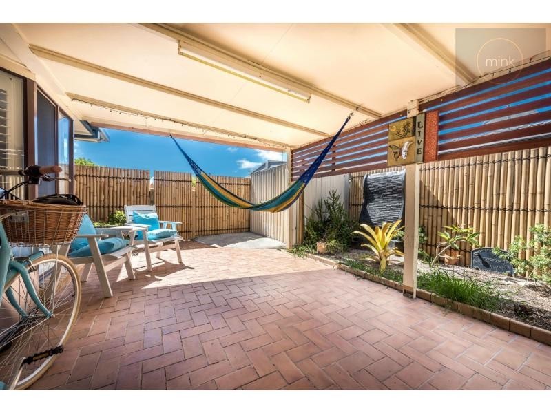 184/2 MELODY Court, Warana QLD 4575