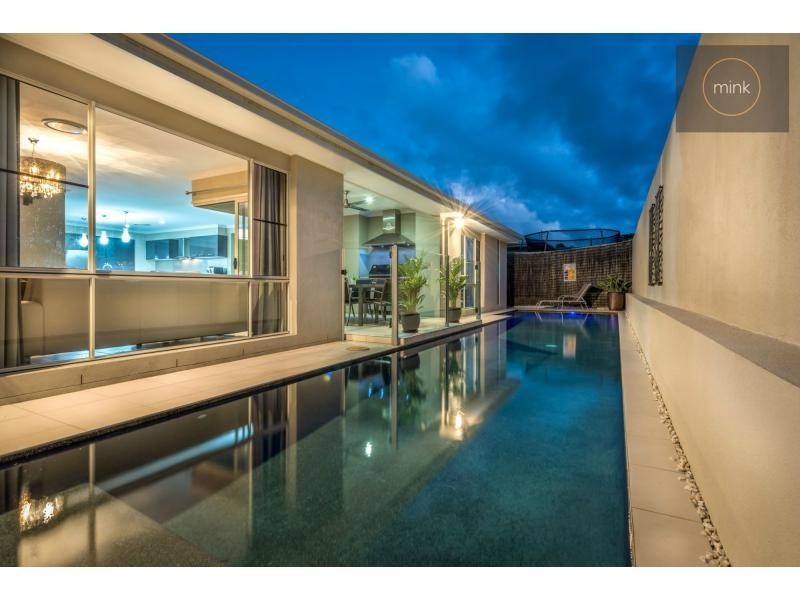 7 Parrot Place, BRIGHTWATER, Mountain Creek QLD 4557