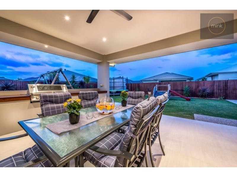5 Myrtus Street, BRIGHTWATER, Mountain Creek QLD 4557