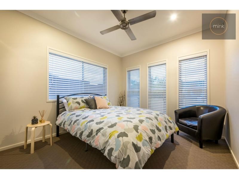 5 Myrtus Street, BRIGHTWATER, Mountain Creek QLD 4557