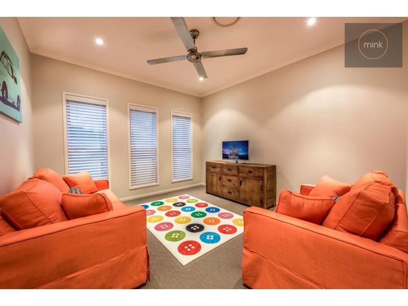 5 Myrtus Street, BRIGHTWATER, Mountain Creek QLD 4557