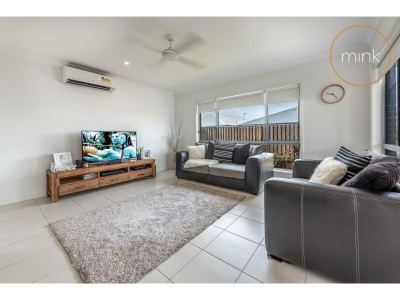 22 Coral Crescent, BELLS REACH, Caloundra West QLD 4551