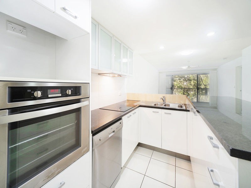 41/57 Grand Parade, Kawana Island QLD 4575
