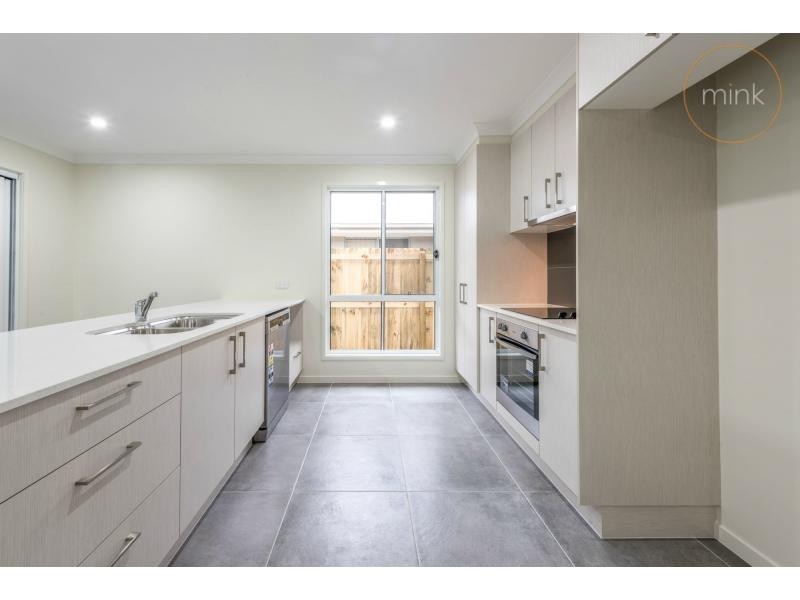 18 Meredith Circuit, AURA, Caloundra West QLD 4551