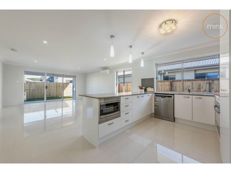 4 Banks Crescent, AURA, Caloundra West QLD 4551