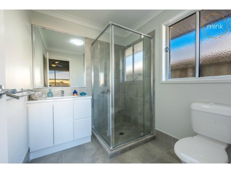4 Banks Crescent, AURA, Caloundra West QLD 4551