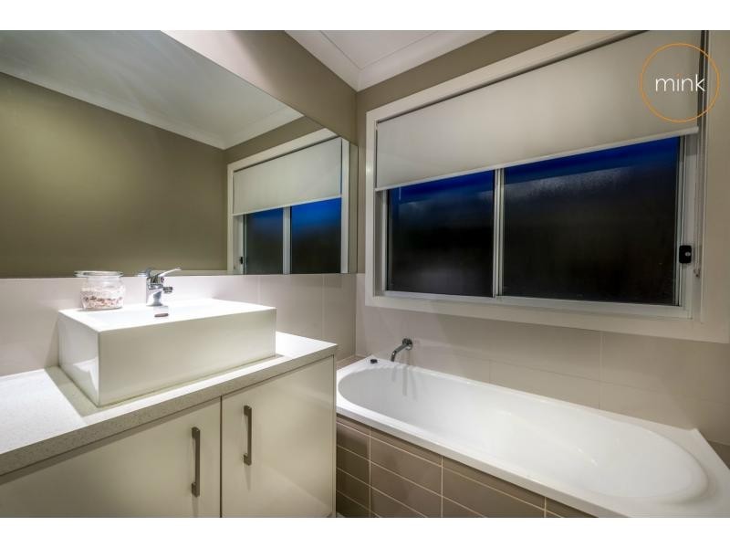 20 Cobalt Crescent, Bells Reach, Caloundra West QLD 4551