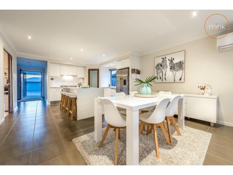 10 Tarwhine Place, BRIGHTWATER, Mountain Creek QLD 4557