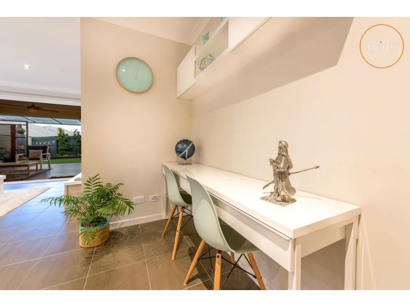 10 Tarwhine Place, BRIGHTWATER, Mountain Creek QLD 4557
